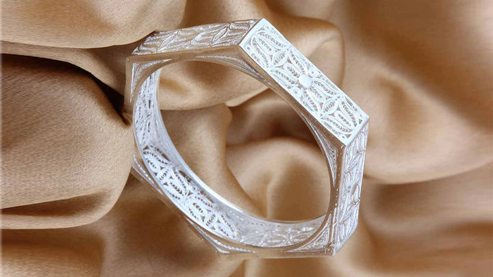 Bangles to Wear with a Lehenga