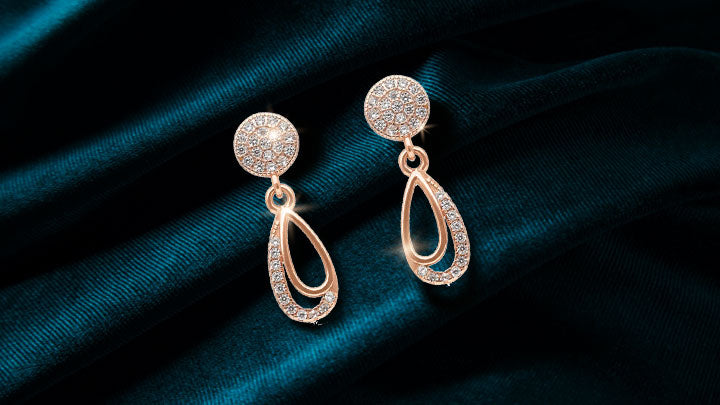 Pair these SIA’s Latest Sterling Silver Jewellery with Your Outfits