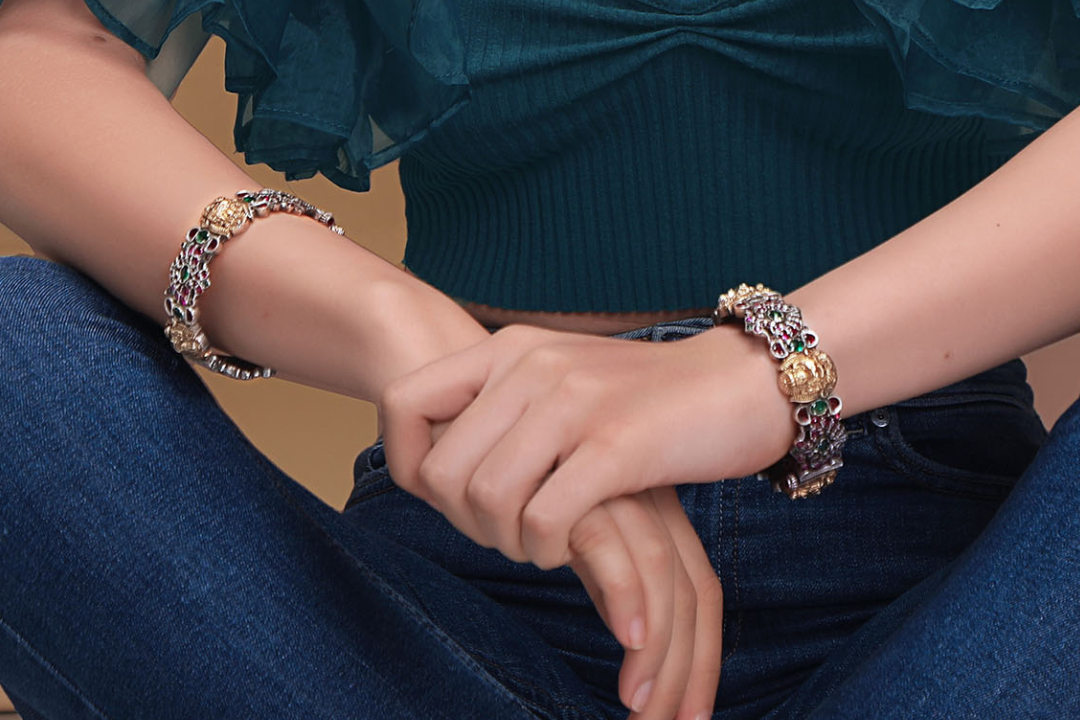 Buy Designer Bangles for Girls and Women Online with Latest