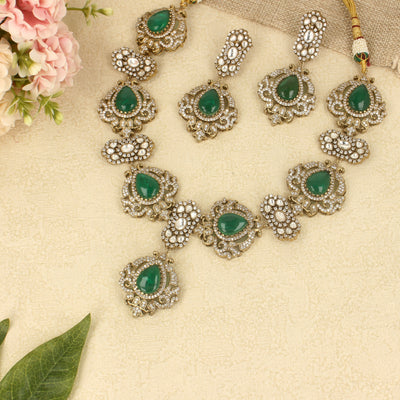 Green Victorian Kundan Necklace Set - SIA428019