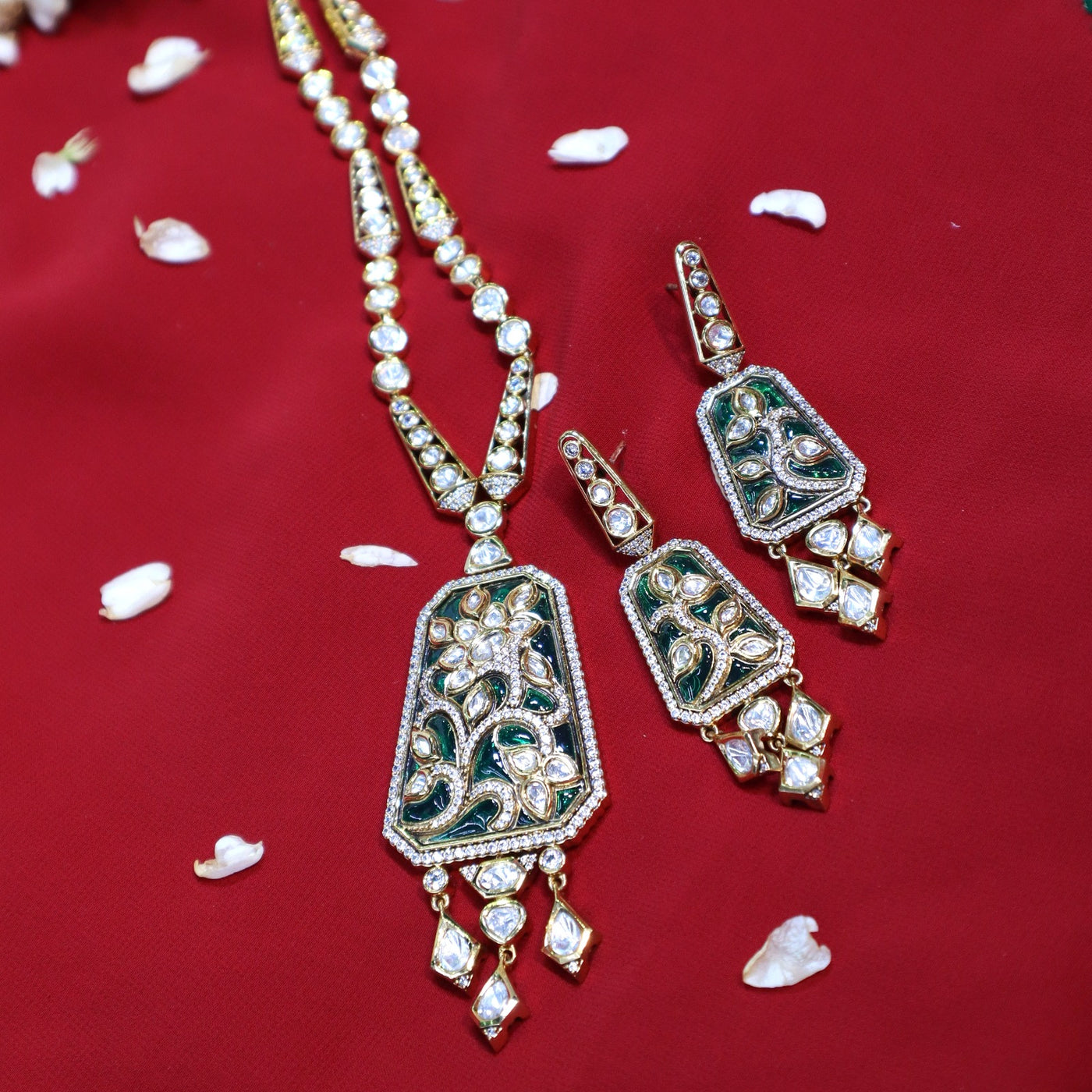 Emerald Green Enamel & Polki Floral Necklace Set - SIA452415
