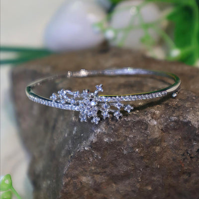 Silver Snowflake Crystal Bracelet - SIA450945
