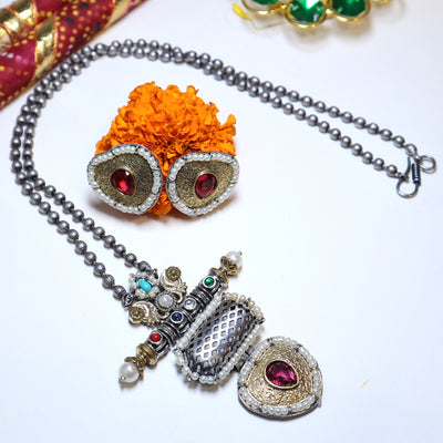 Oxidized Silver Necklace with Red Teardrop Stones-SIA452036