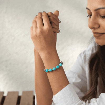 Turquoise Blue Center Beads Bracelet, with Silver-Plated Balls. - TMV_BRCT20