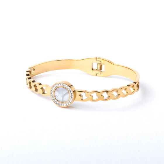 Round Mother of Pearl Bracelet with Diamond Accents. - TMV_BRCT7