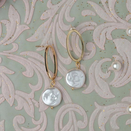 Gold Oval Earrings with Freshwater Pearl Drops. - TMV_ER15