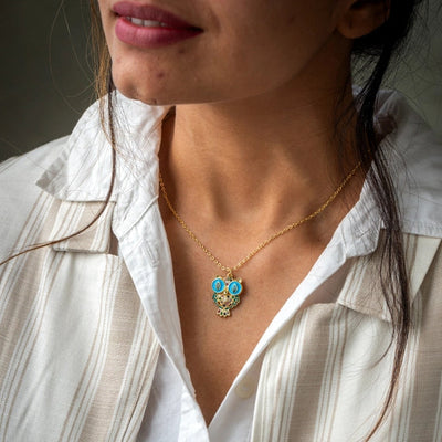 Blue Owl Pendant with Thin Delicate Chains: A Stylish Accent - TMV_PD8