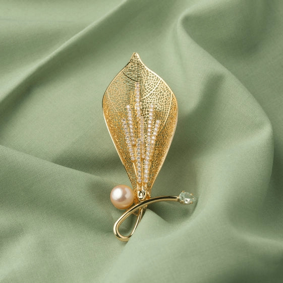 Golden Filigree Leaf with Pearl Accent Brooch - TMV_BR22