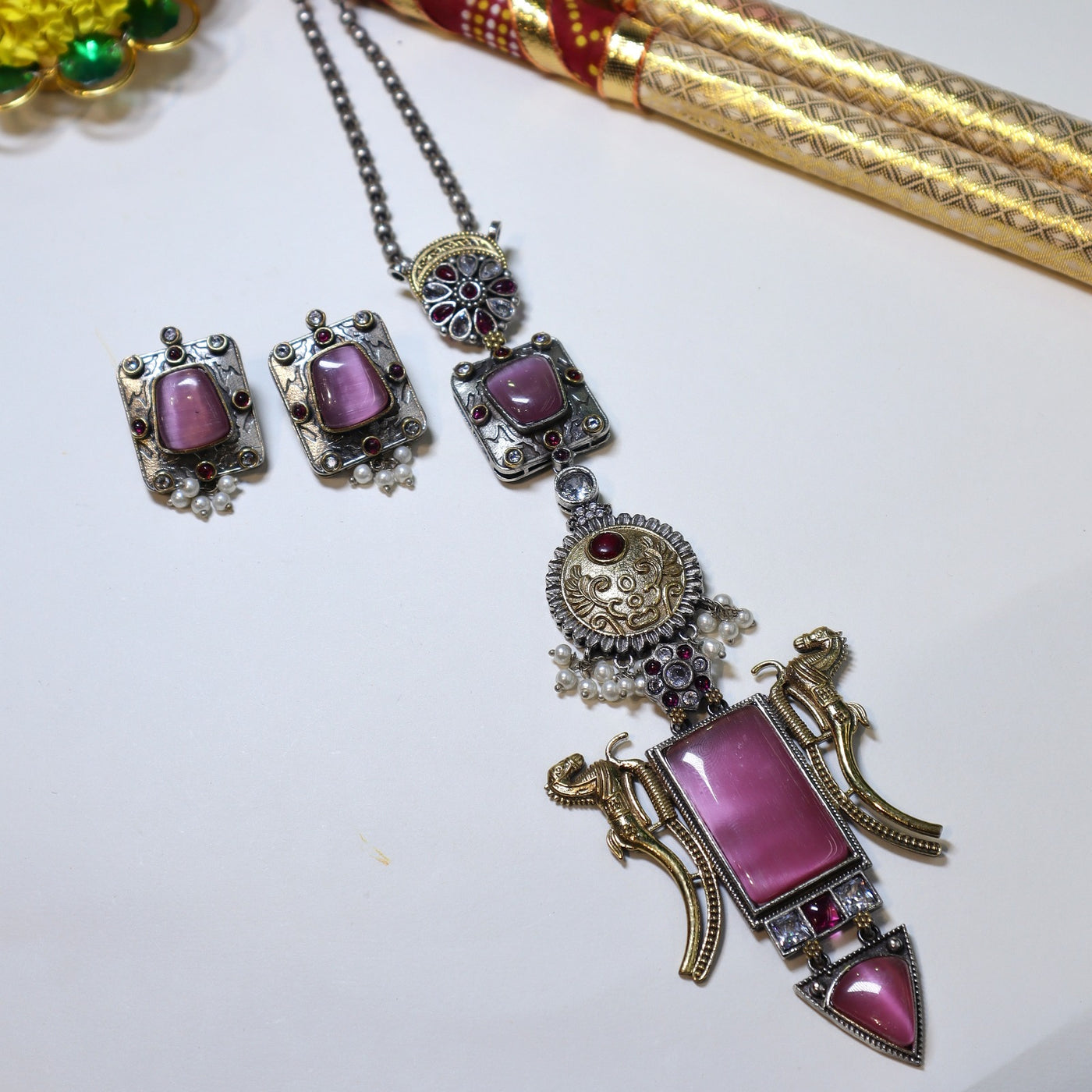 Purple Stone Horse Motif Necklace Set -SIA452047