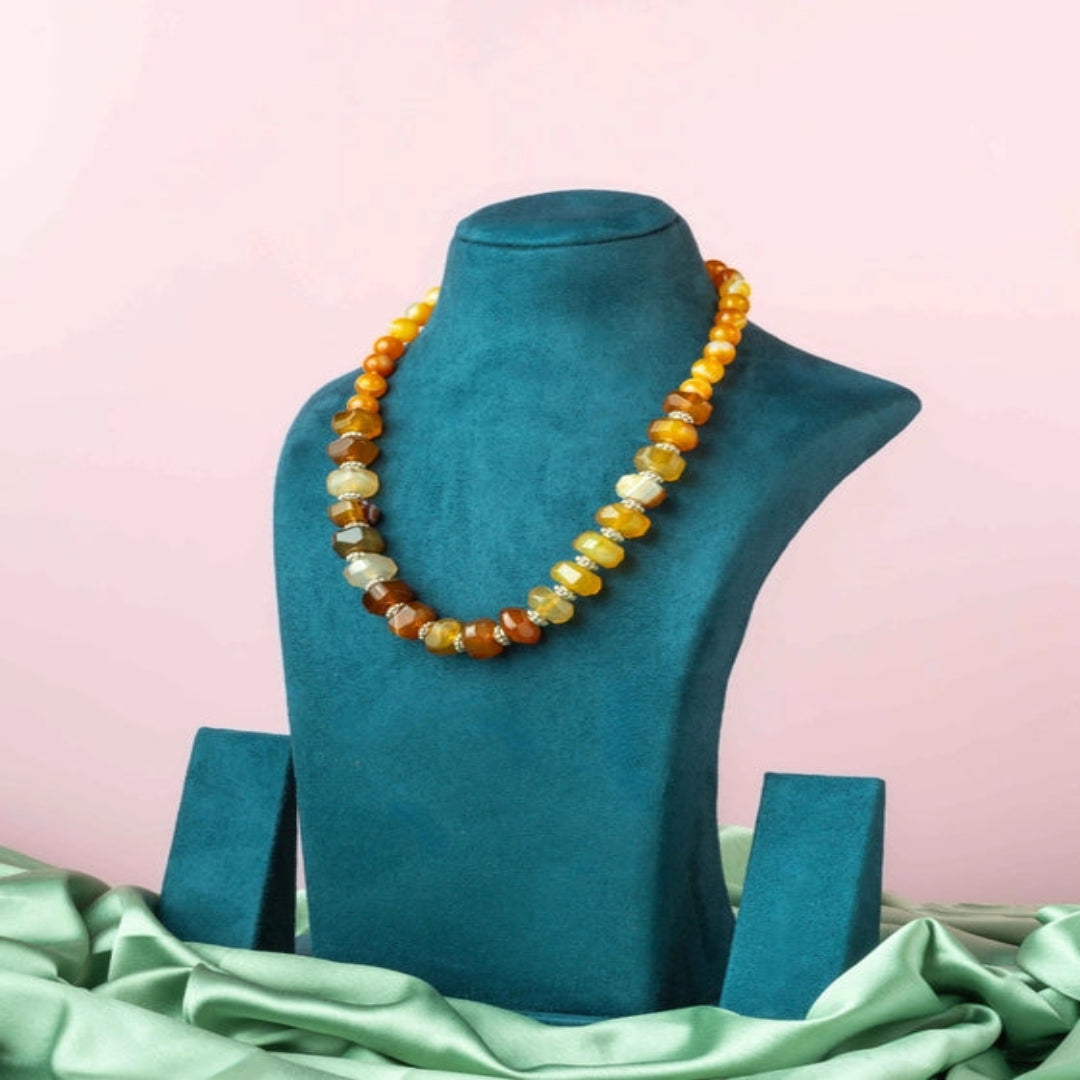 Graduating yellow shaded agate beads Neckpiece, with elegant silver details. - TMV_NP10