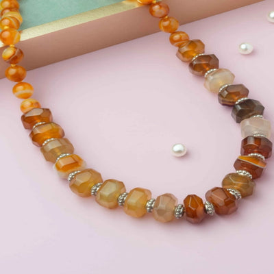 Graduating yellow shaded agate beads Neckpiece, with elegant silver details. - TMV_NP10