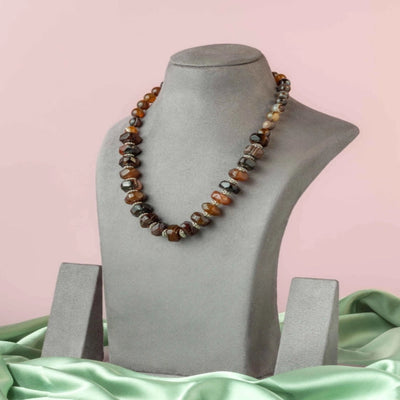 Earthy brown shaded agate beads Neckpiece, with intricate silver rings. - TMV_NP11
