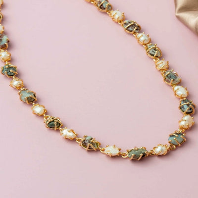 Blue agate and pearls neckpiece, alternating for a charming look. - TMV_NP27
