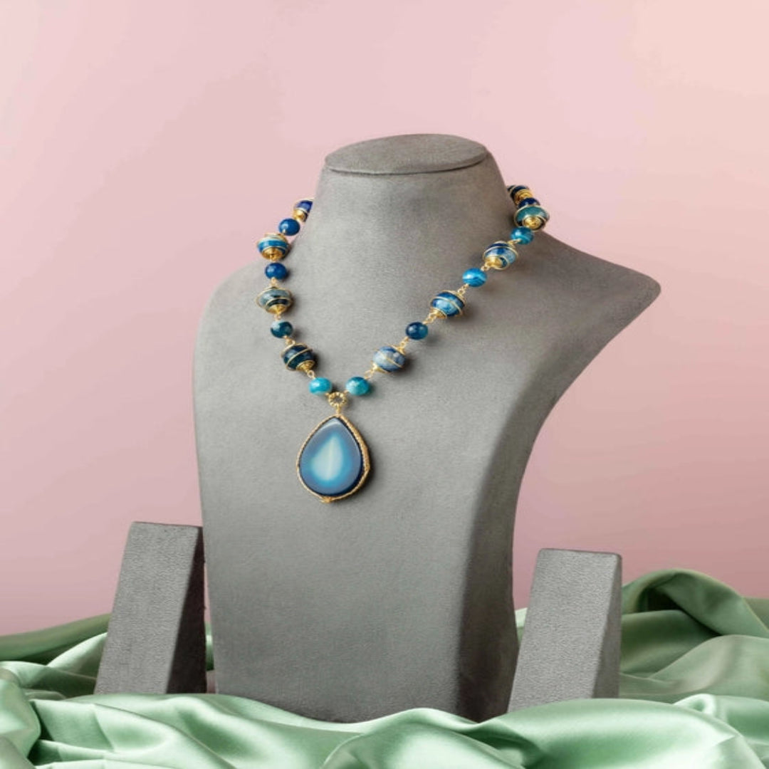 Captivating blue shaded beads Neckpiece, with intricate golden wire accents. - TMV_NP17
