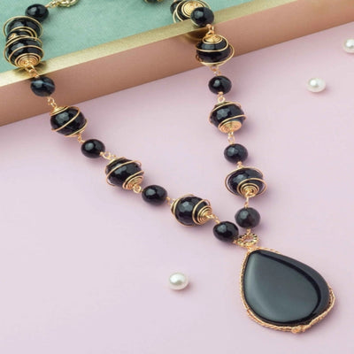 Black beads adorned Neckpiece, with intricate golden wirework. - TMV_NP14