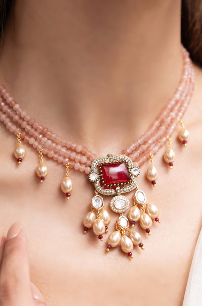 Yuvika Necklace Set - APRSET36