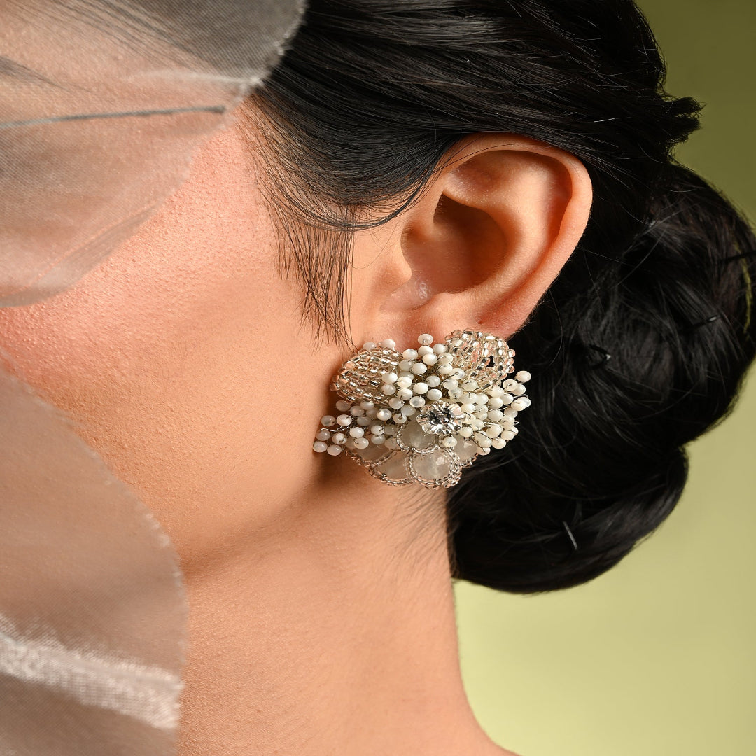 Silver Plated White Floral Stone Earrings - BE-524-01 SILVER