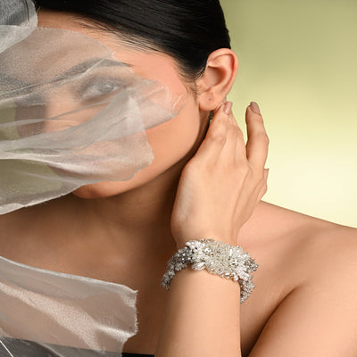 Silver Plated Pearl Festive Bracelet - BR-310-01 SILVER