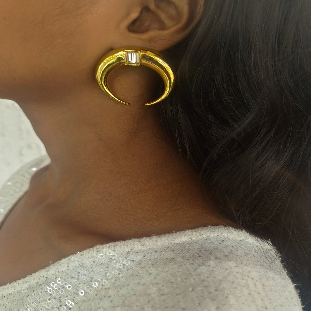 Copa Moon Earrings (White) - BBCOHE5004_WHI