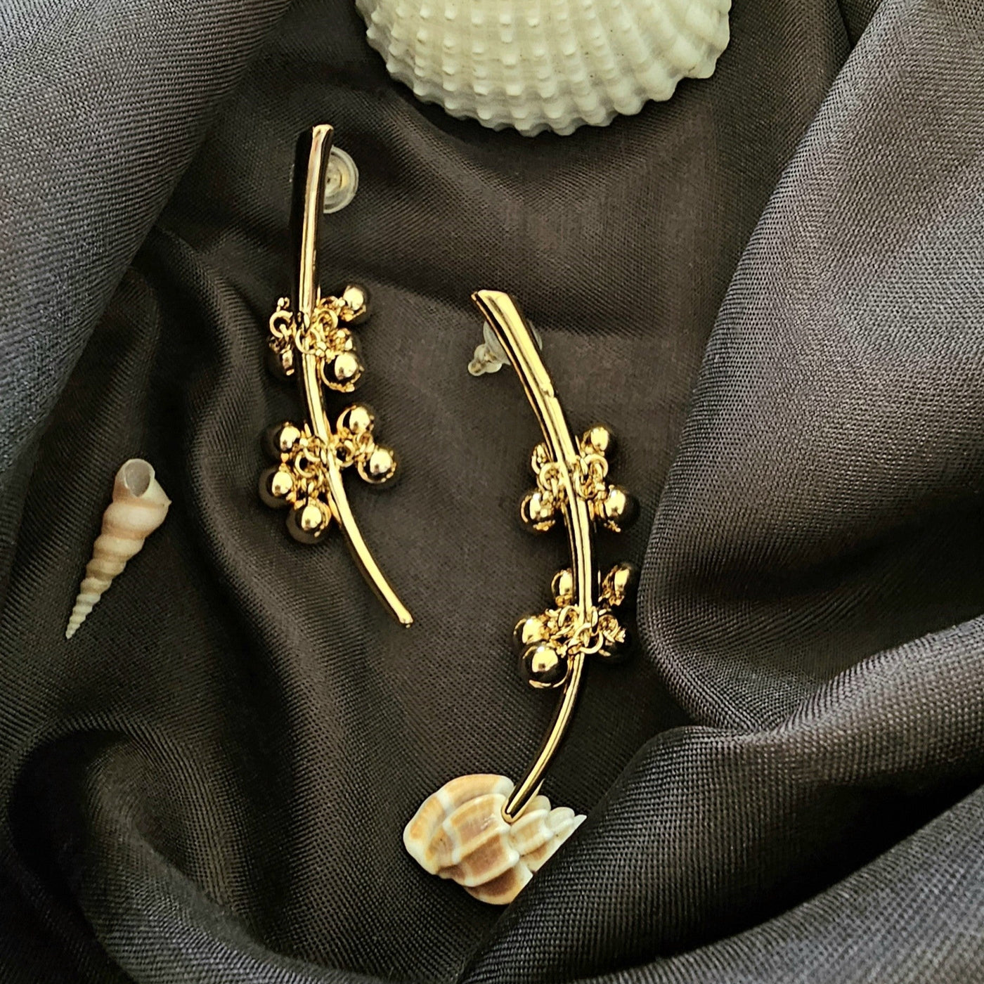 Long Golden Earring With Ghungroo - EIF138