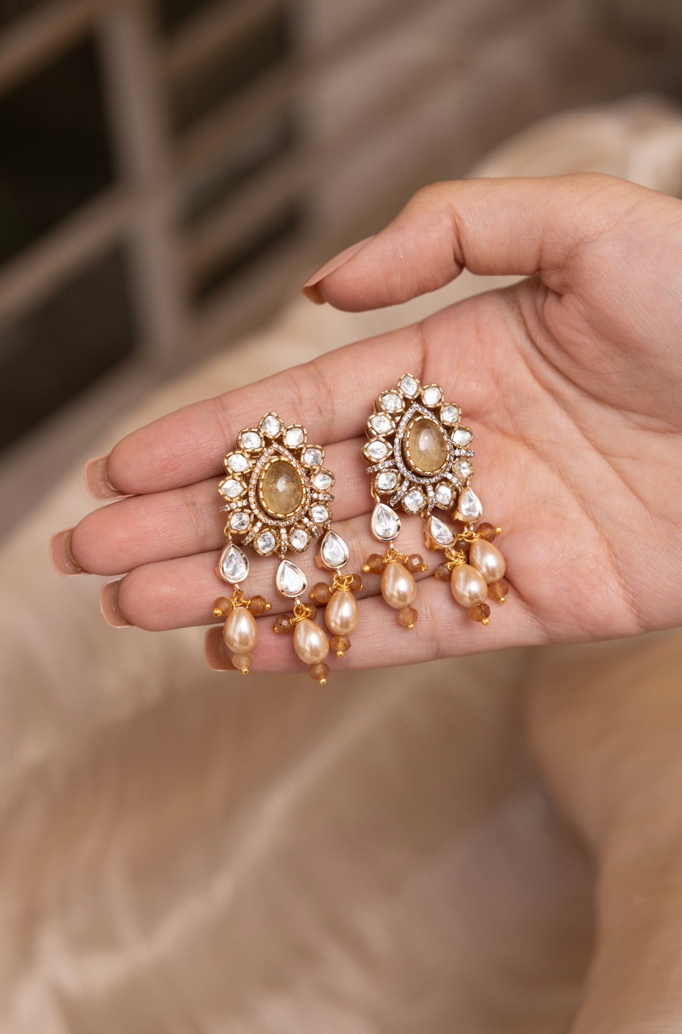 Sharvi Earrings- ERAAPR13
