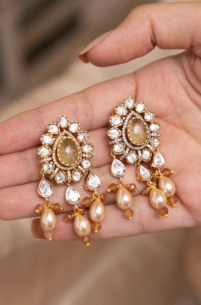 Sharvi Earrings- ERAAPR13