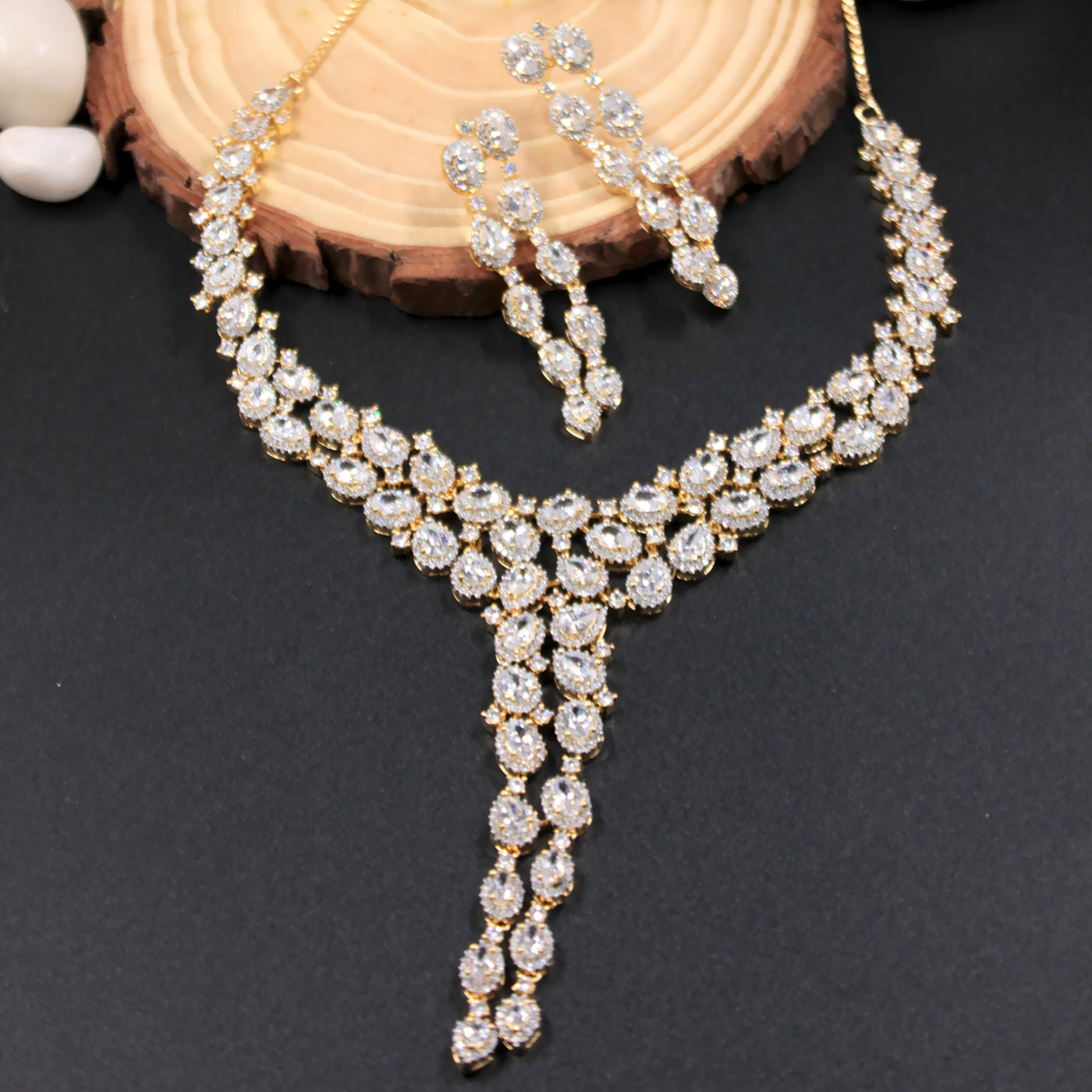 Gold Sparkle Oval-Cut Layered Necklace Set with Drop Design - SIA450134