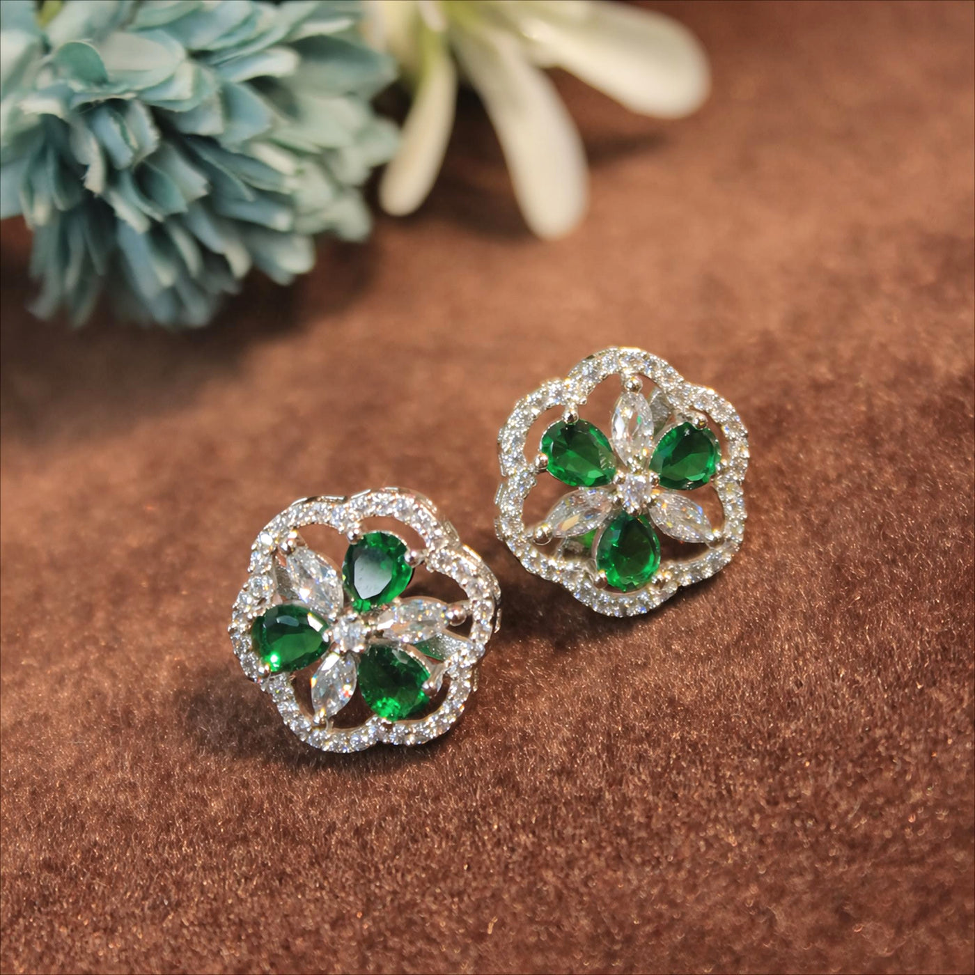 Green Teardrop Floral Stud Earrings - SIA451439_B