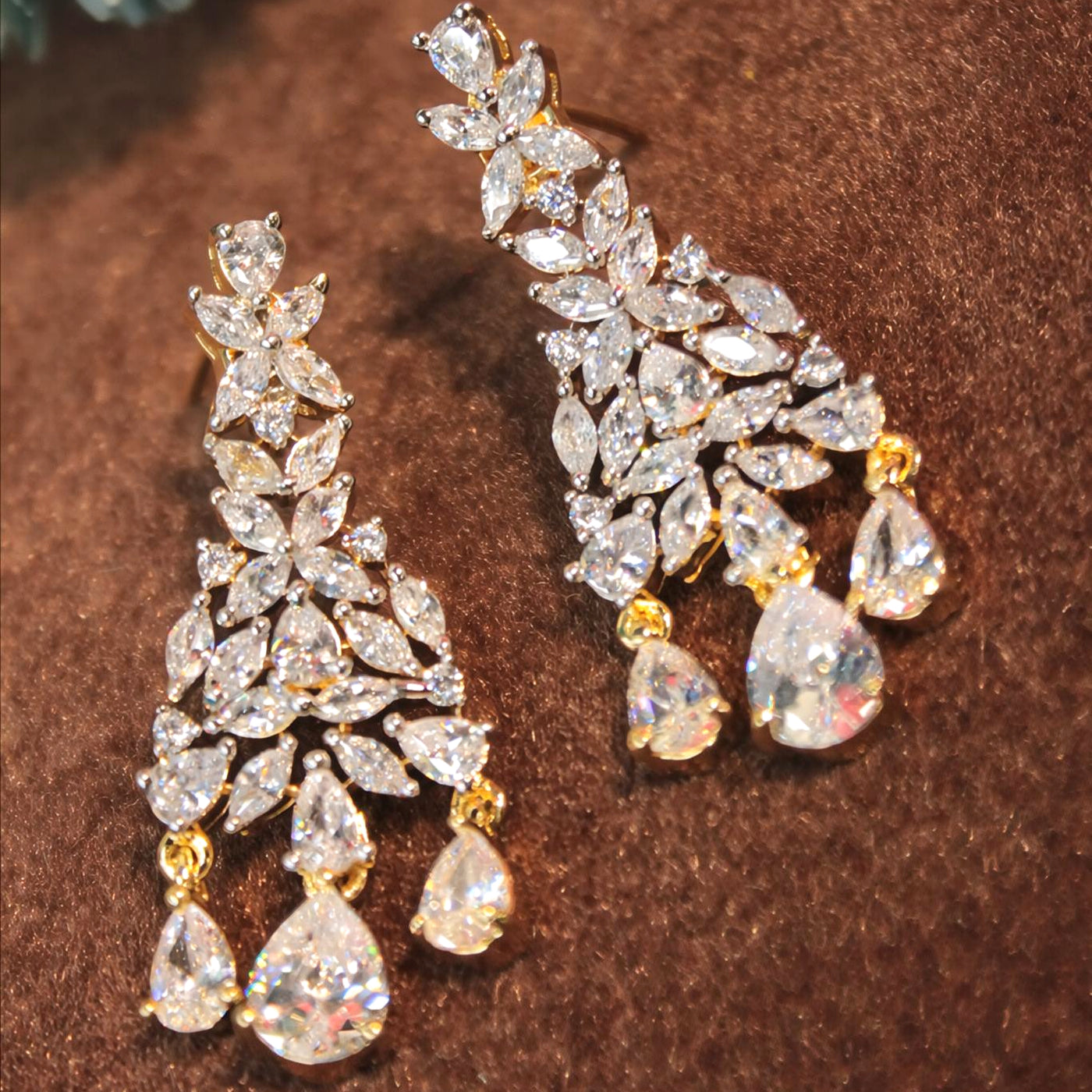 Gold Floral Teardrop Crystal Earrings - SIA451424_A