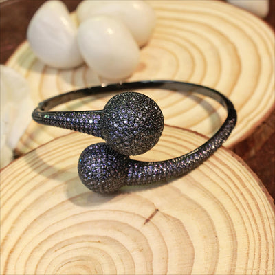 Black Pavé  Bracelet with Dual Spherical Ends - SIA451767 _B