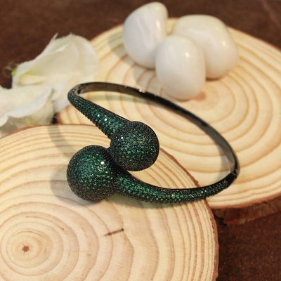 Black Bracelet with Dual Green Sphere Ends - SIA451767_D
