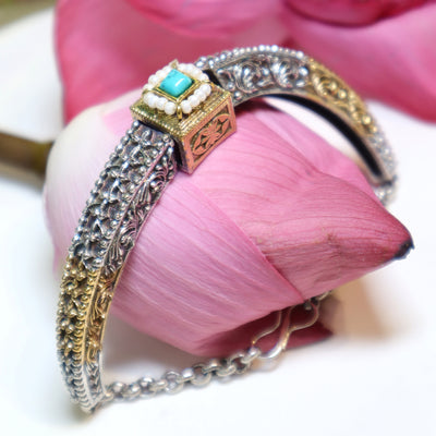 Pearl-Embraced Turquoise Charm Bracelet- SIA452162