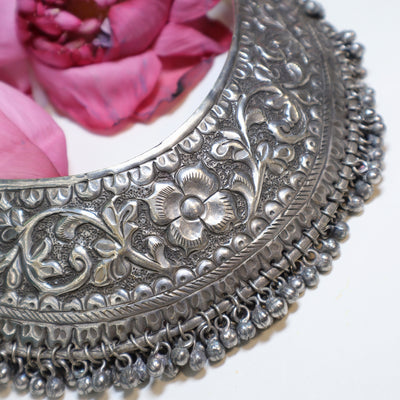 Oxidized Silver Floral Hasli Choker with Ghungroo Bells - SIA452006