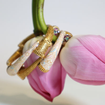 White & Gold Floral Enamel Bangles - SIA447547