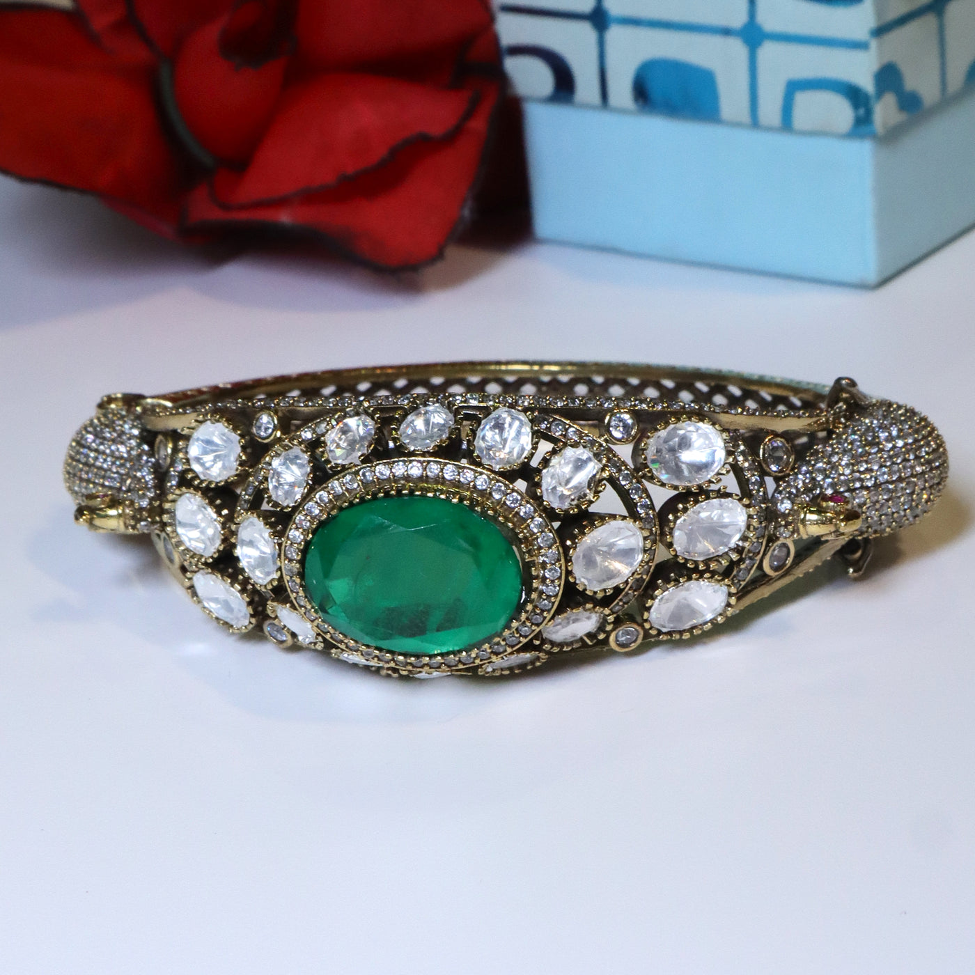 Kundan Openable Kada with Emerald Green Oval Stone - SIA453665