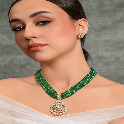 Sparkling Green Necklace With Earrings - JBRMR24NKS49