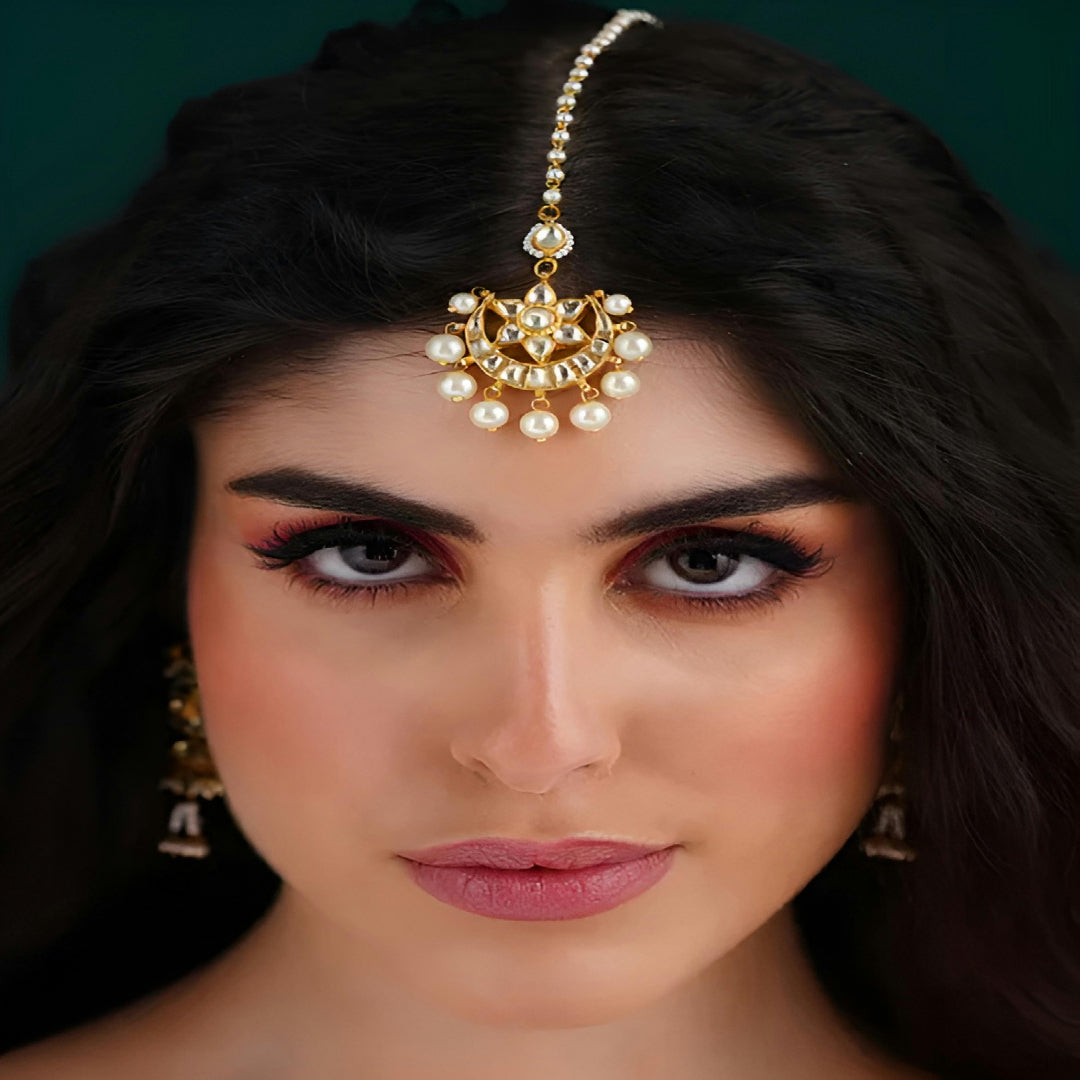 Gold Finish Jadau Maang Tikka - MR77G