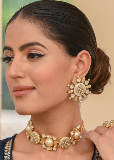 Rubaina Kundan Studs - BB10