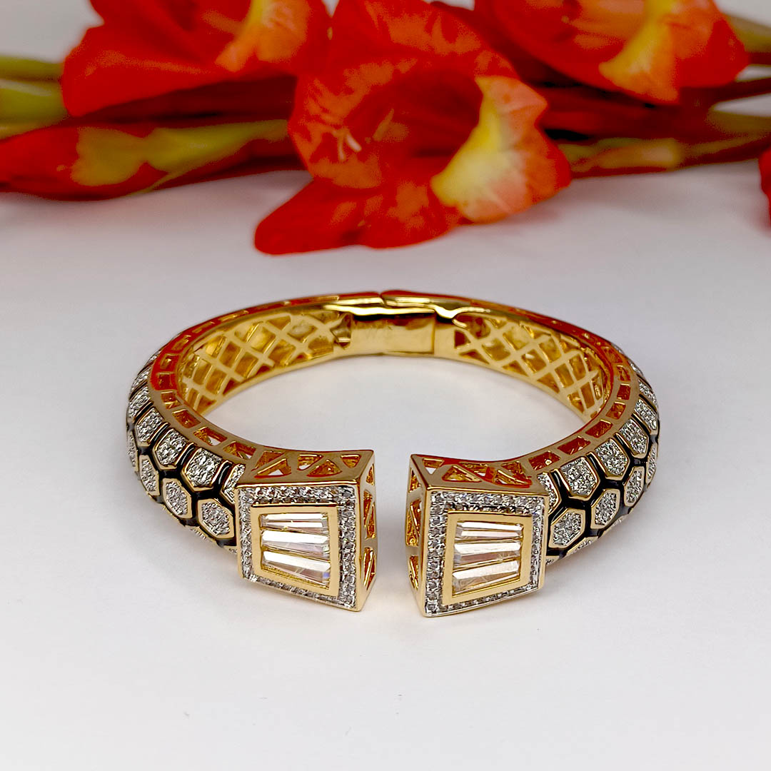 Eternal Sparkle Cubic Zirconia Gold Bracelet - SIA417634