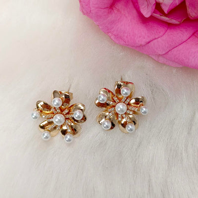 Dazzling Pearl And CZ Studs Earrings - SIA417958