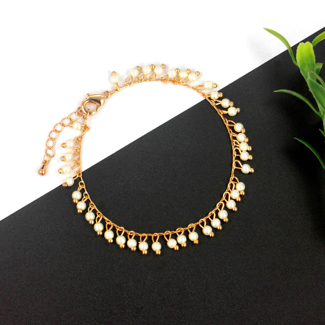 Pearls Hanging Gold Bracelet - SIA418549