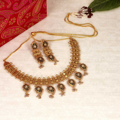 Luxurious Kundan Neckpiece and Earrings - SIA419426