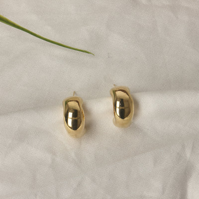 Bold & Imperfect Chunky Gold Hoop Earrings - SIA422888
