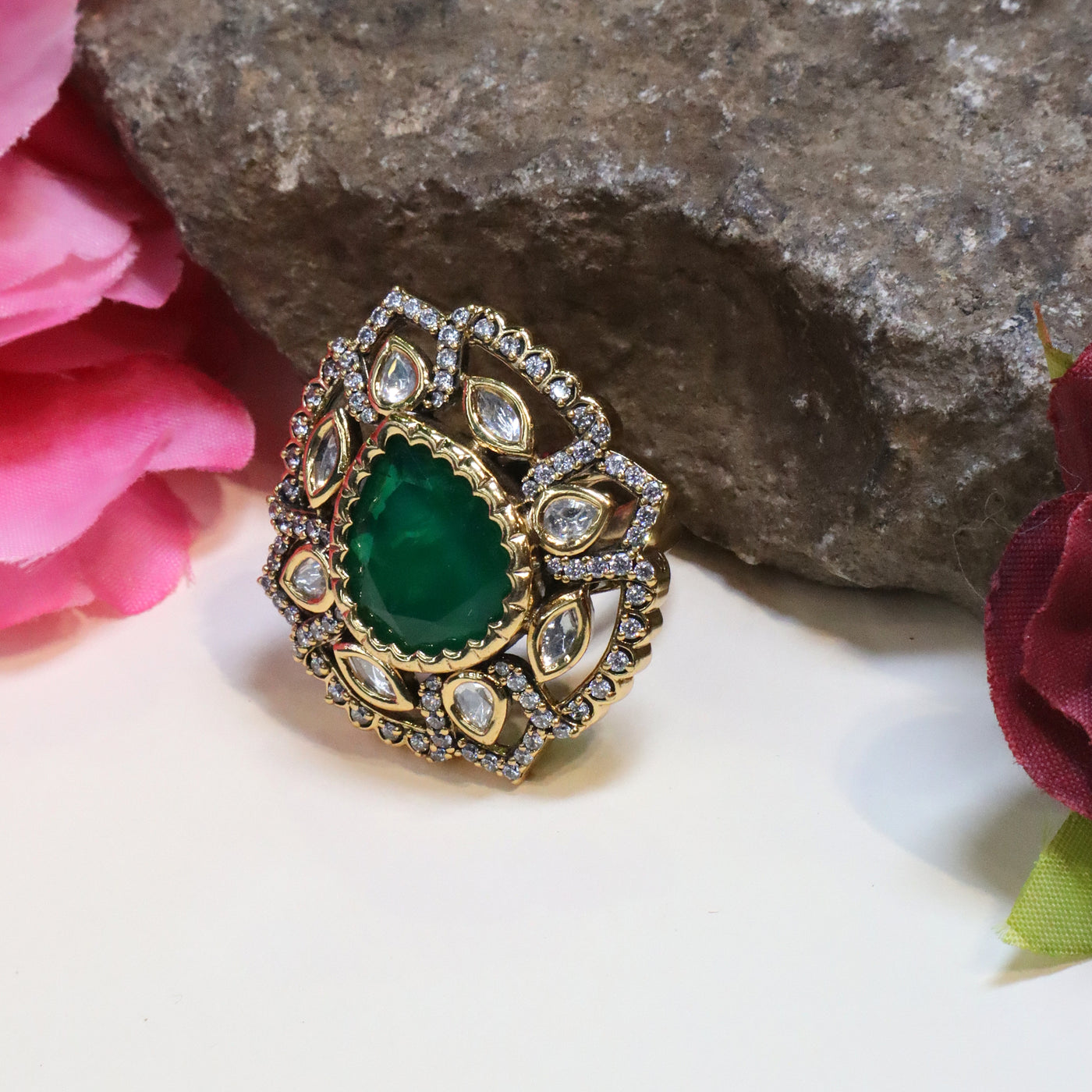 Gold-Toned Tear-Drop Green Stone Kundan-Style Ring - SIA428177