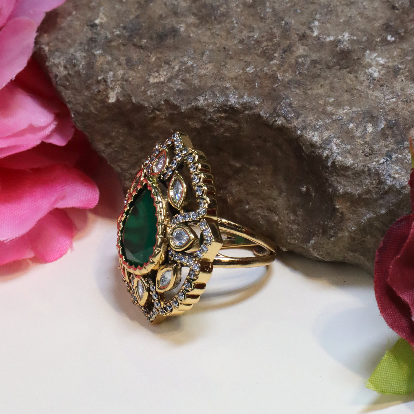 Gold-Toned Tear-Drop Green Stone Kundan-Style Ring - SIA428177