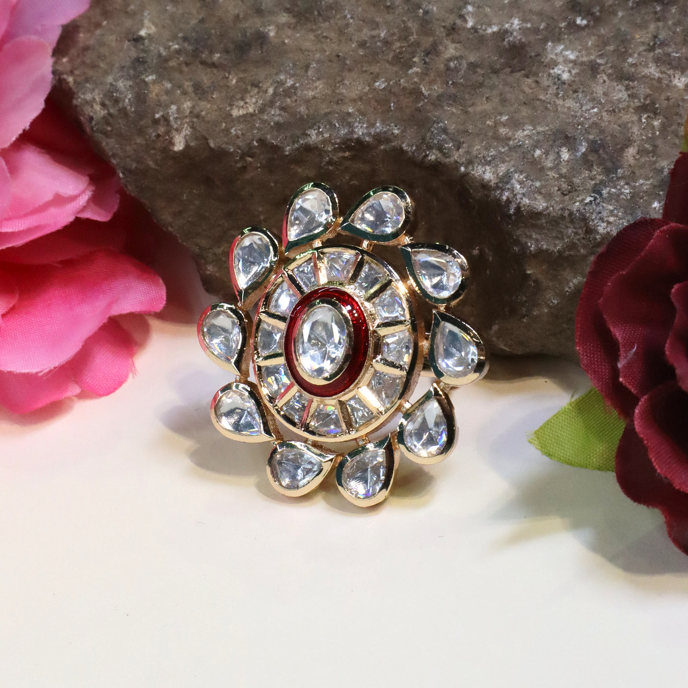 Gold-Toned Polki and Kundan Overlap Ring - SIA440288