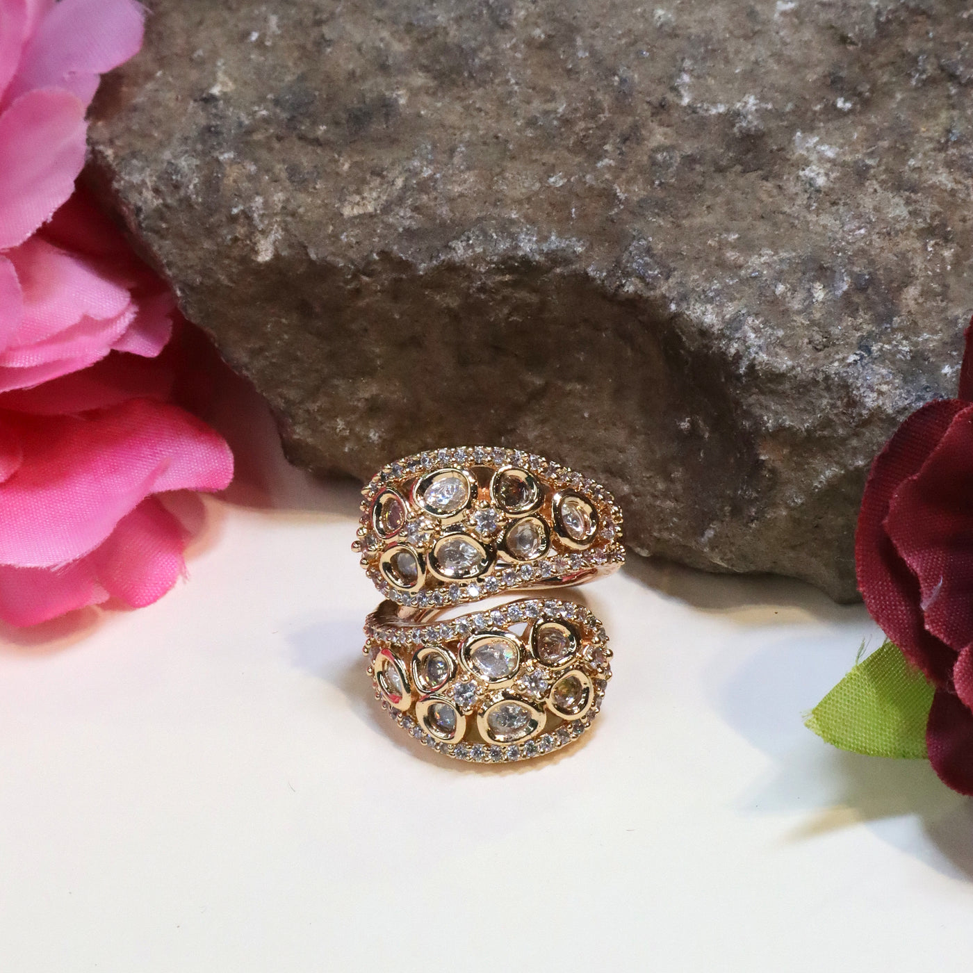 Gold-Toned Polki and Kundan Overlap Ring - SIA442499
