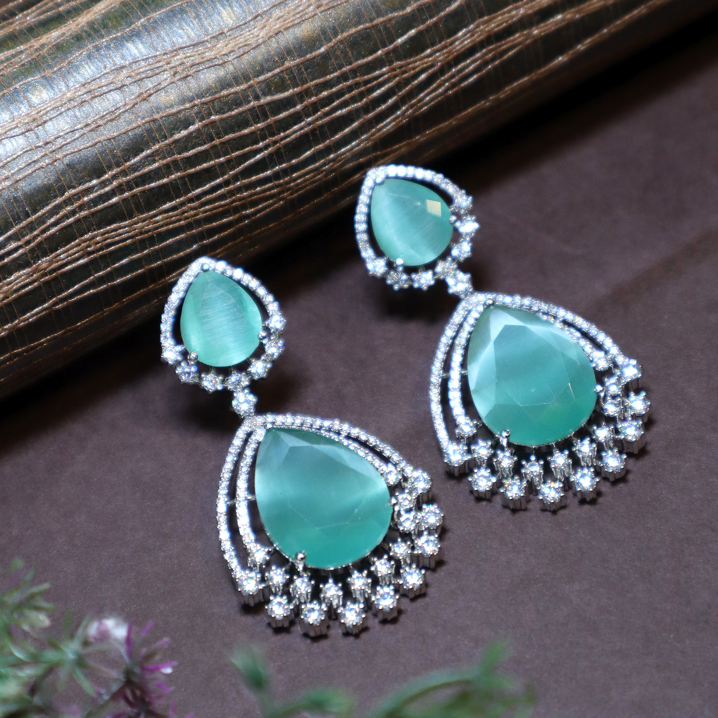 Emerald Green Teardrop Earrings - SIA446671
