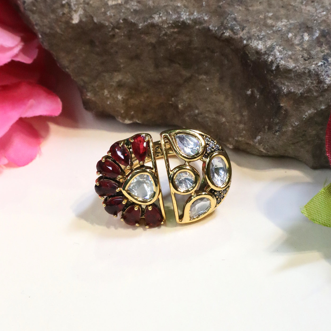 Asymmetrical Gold-Toned Polki & Kundan Ring - SIA448987