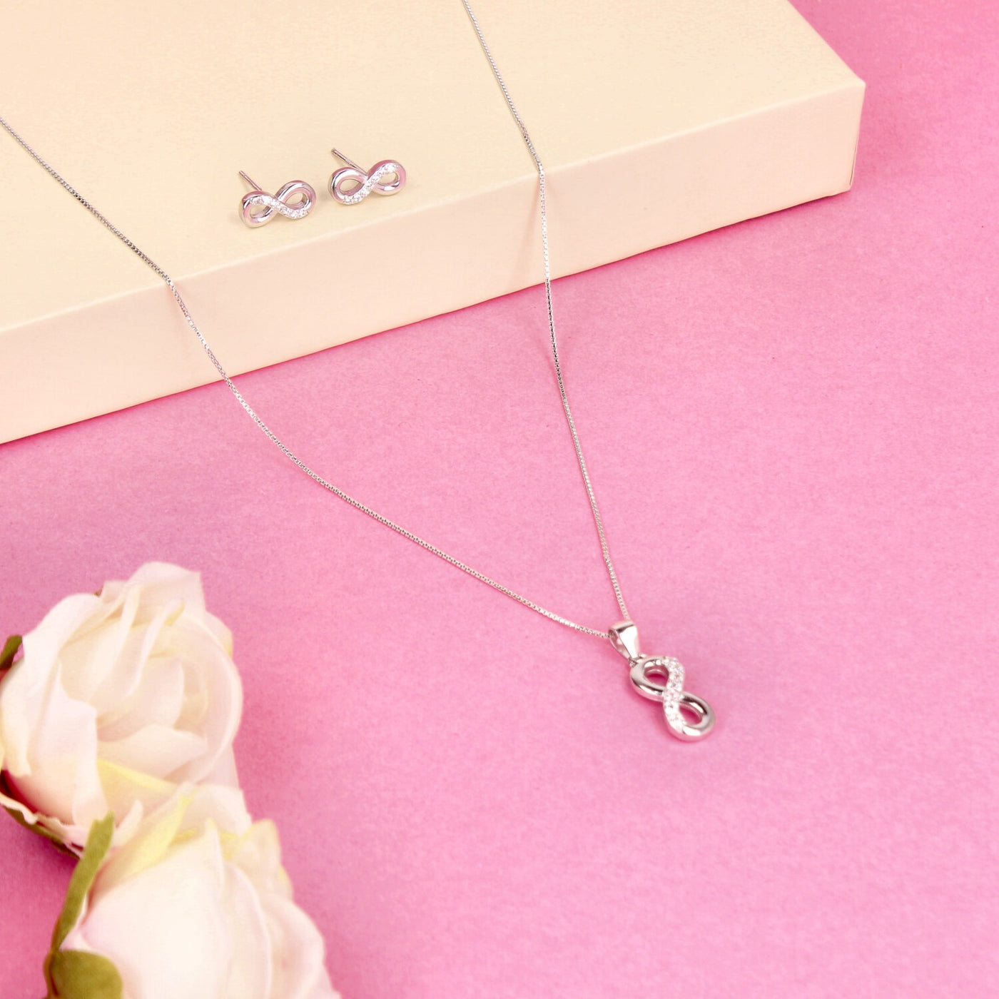 92.5 Sterling Silver - Infinity Shine Silver Pendant Set - SIA449527